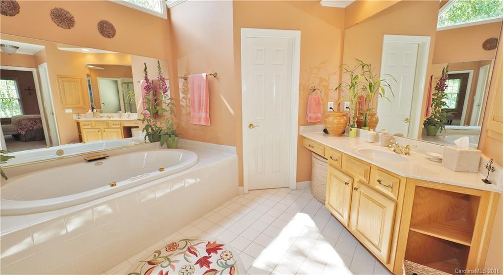 The Hamptons - Residential