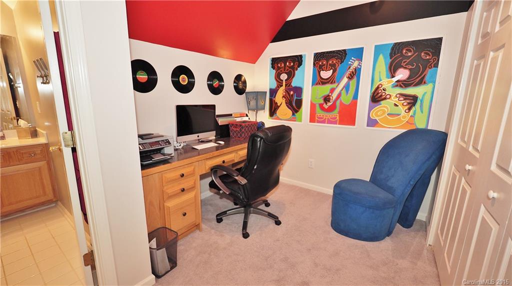 The Hamptons - Residential