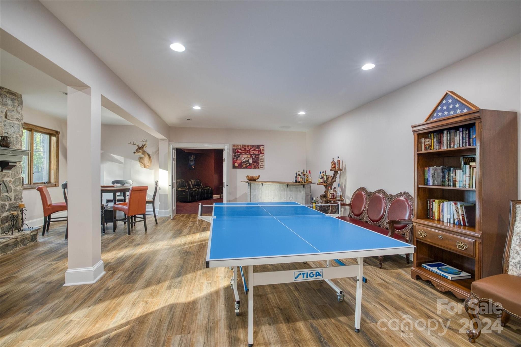 Paradise Harbor - Residential