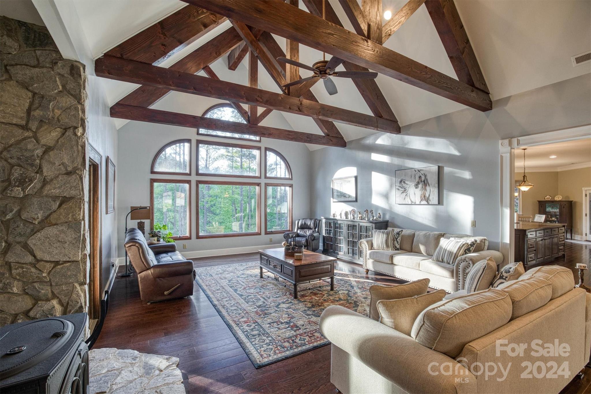 Paradise Harbor - Residential