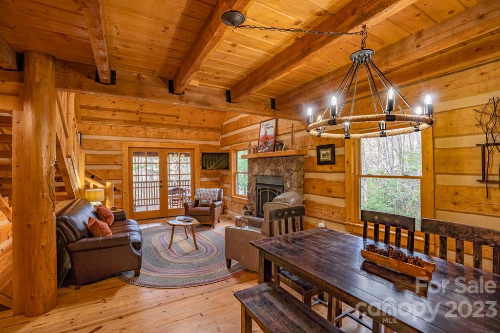 Christmas Mountain - Residential