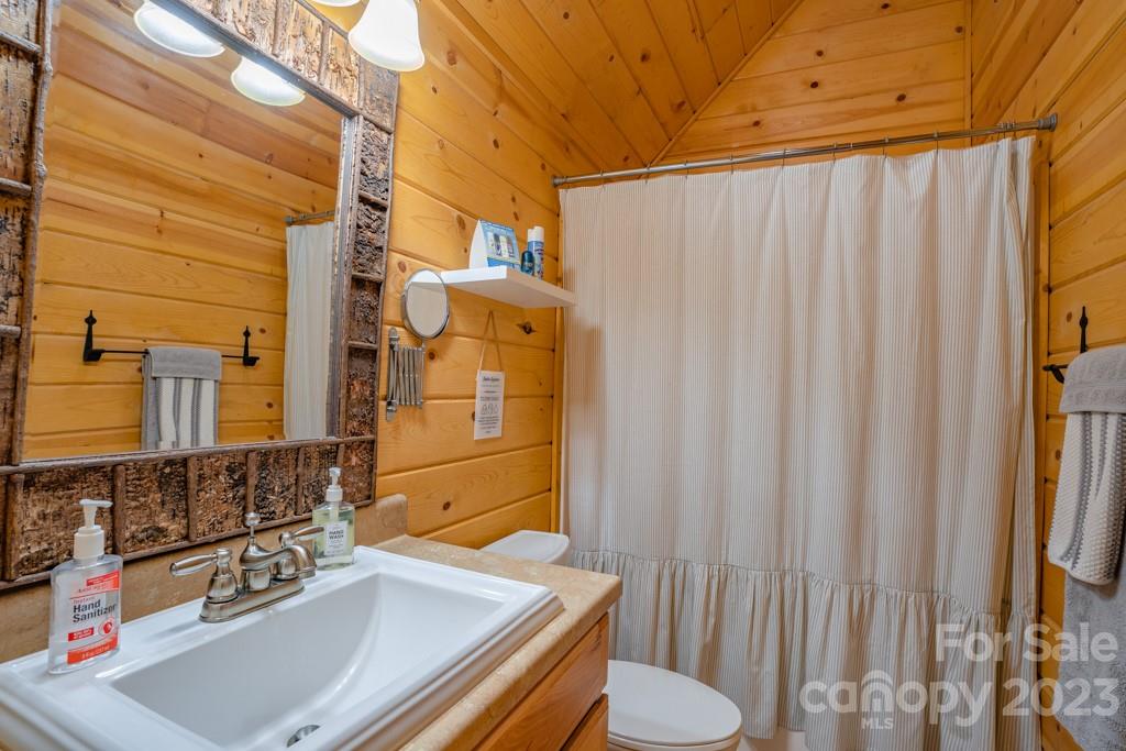 Christmas Mountain - Residential