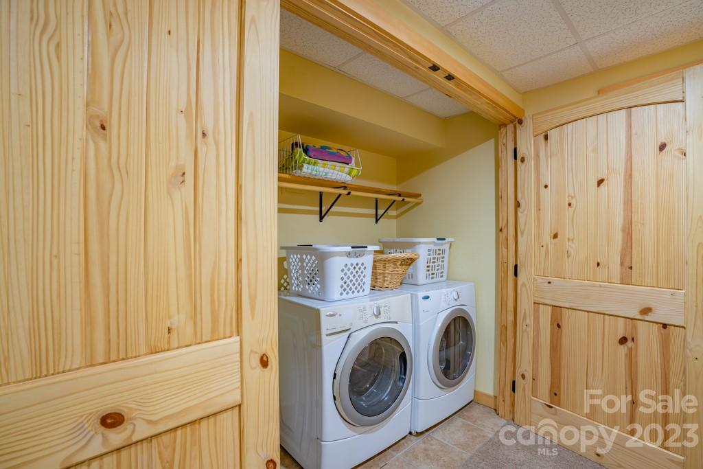 Christmas Mountain - Residential