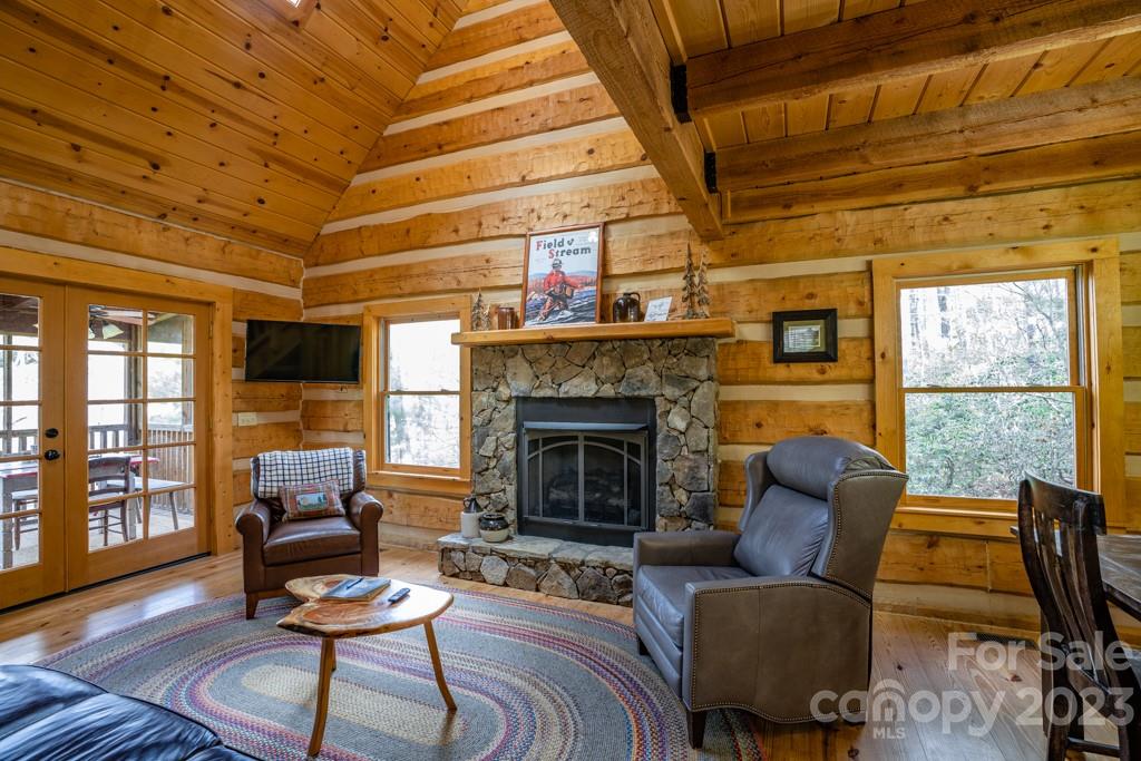 Christmas Mountain - Residential