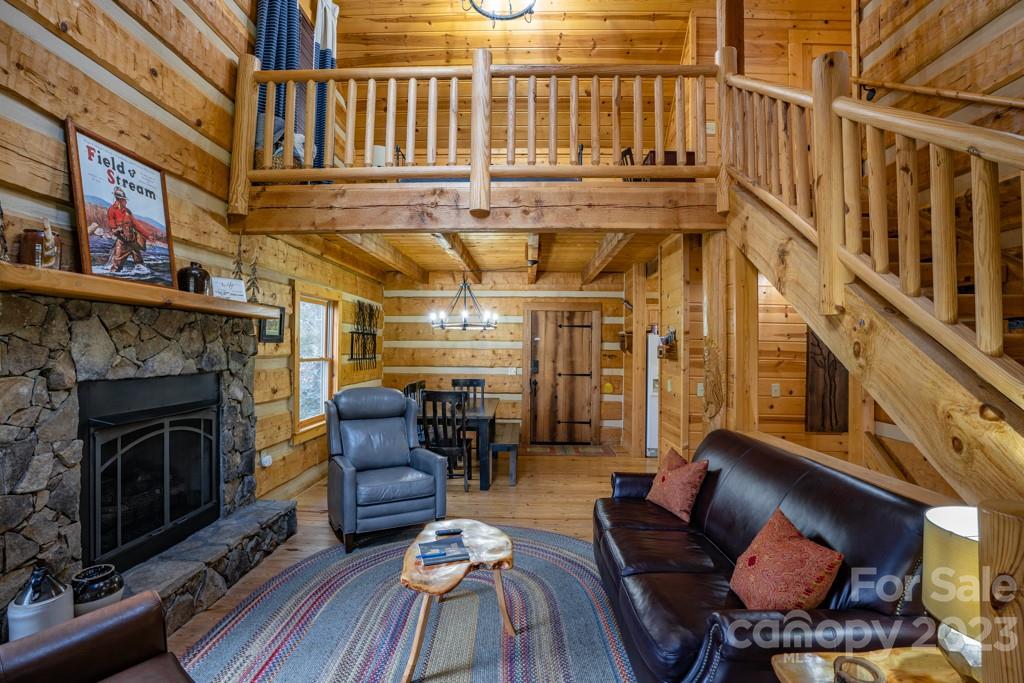 Christmas Mountain - Residential