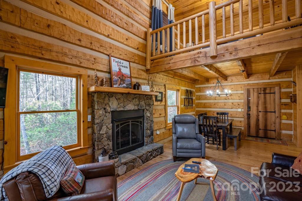 Christmas Mountain - Residential