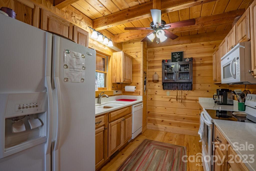 Christmas Mountain - Residential