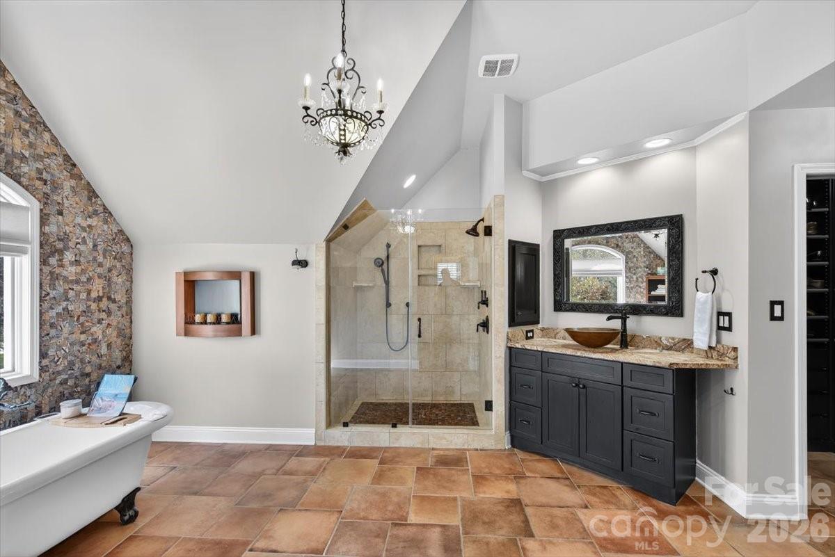 The Hamptons - Residential