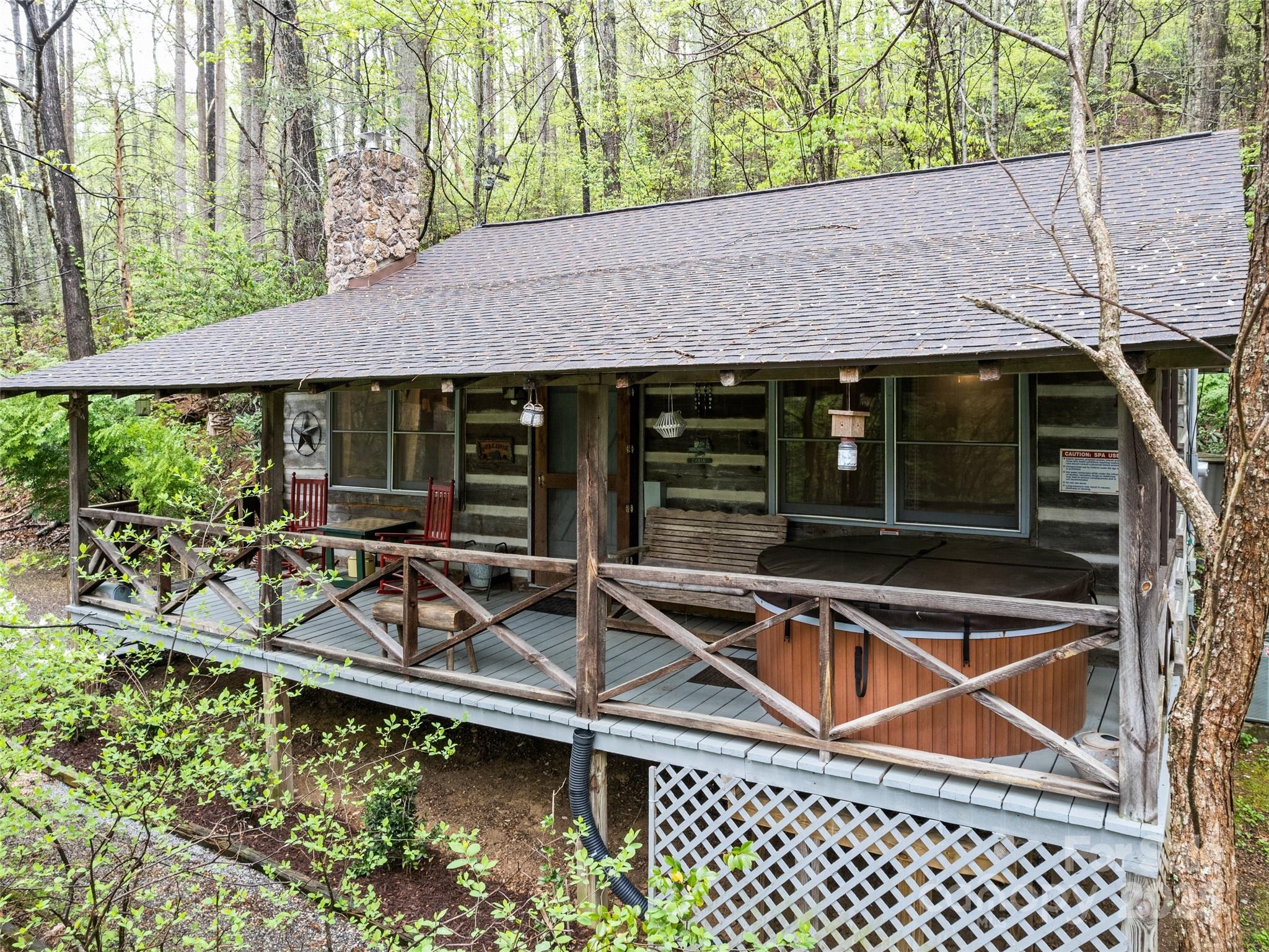 32 Log Cabin Drive