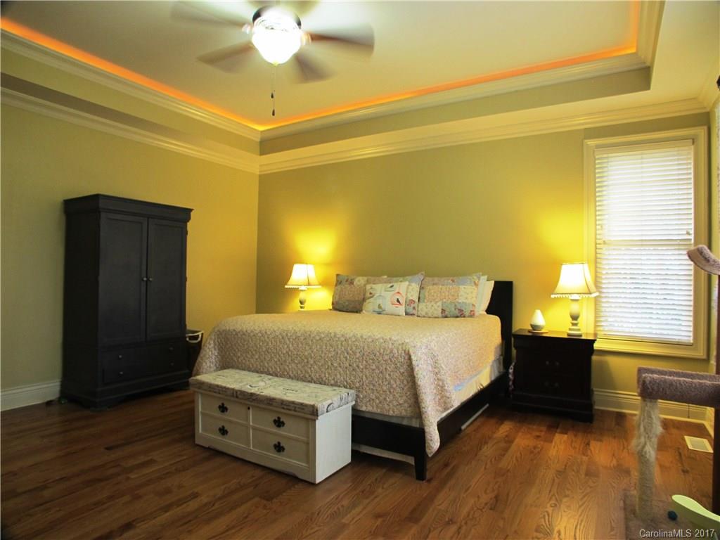 Water Edge - Residential