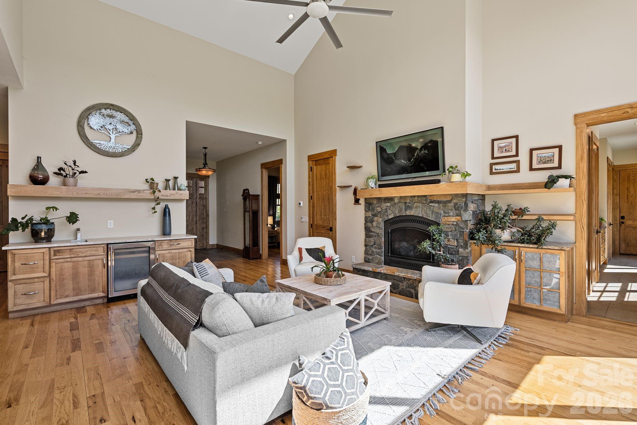 Sovereign Oaks - Residential