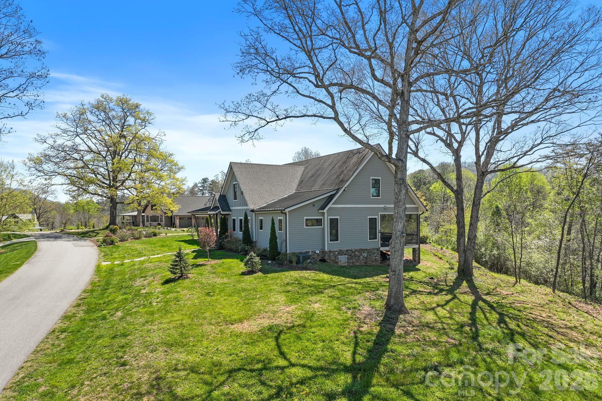 Sovereign Oaks - Residential