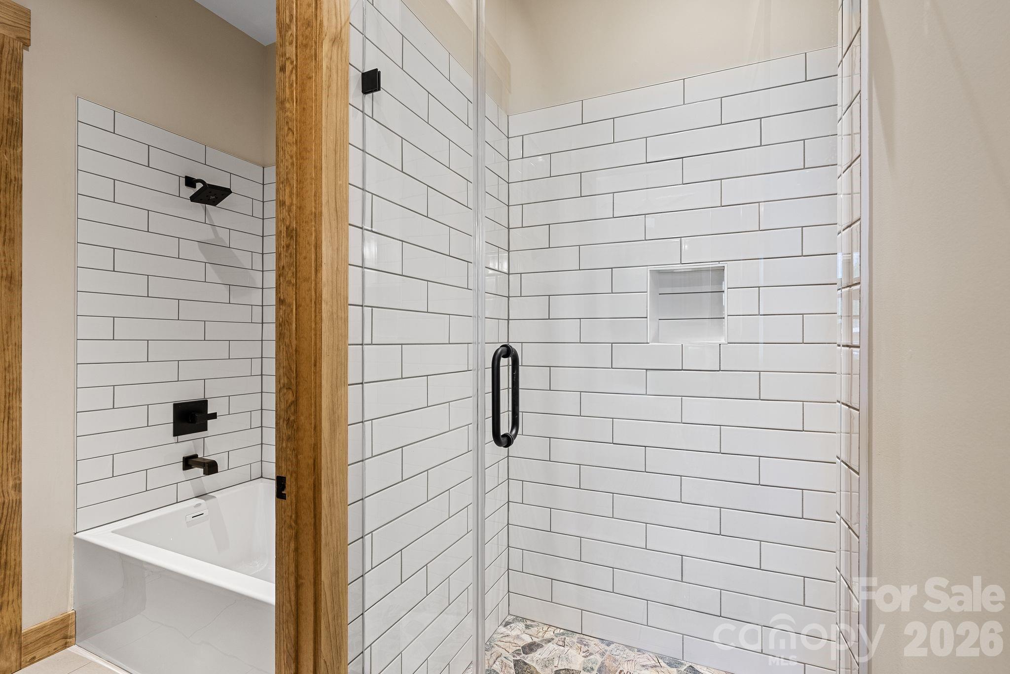 Sovereign Oaks - Residential