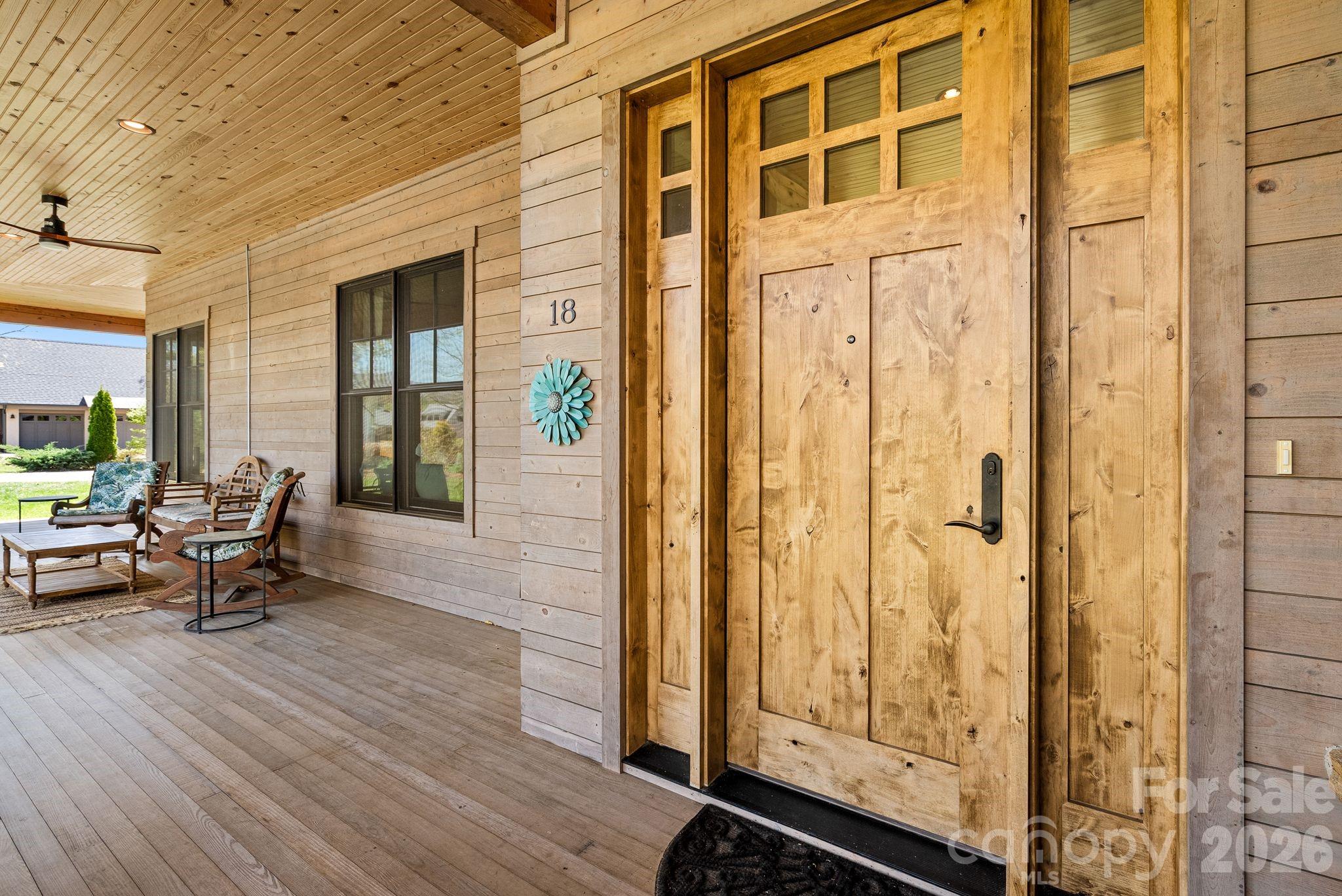 18 Majestic Oak Circle