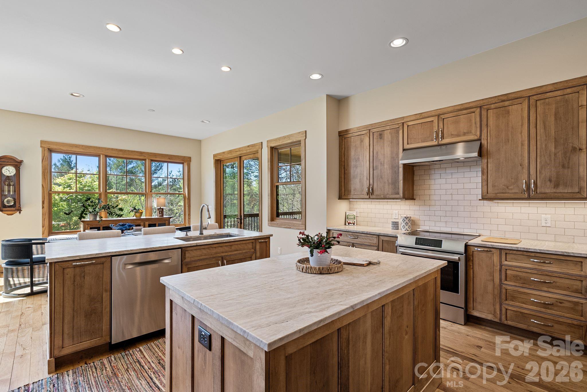 Sovereign Oaks - Residential