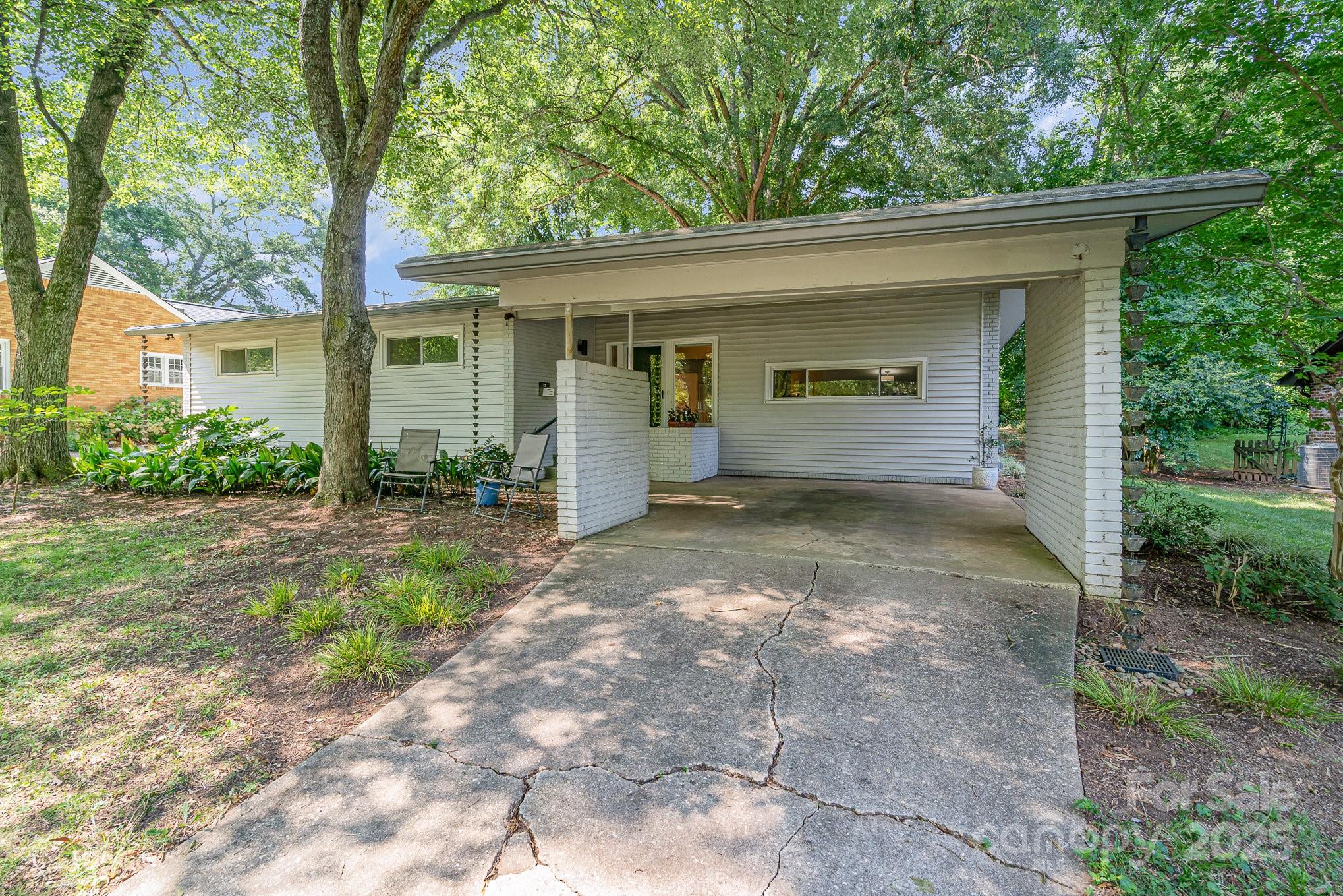 5742 Murrayhill Road