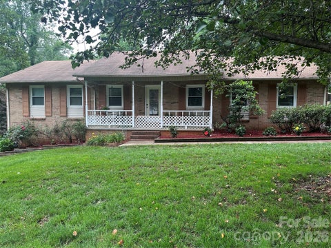 Photo of 523 Boxwood Street, Hudson, NC 38638 (MLS # 4387820)