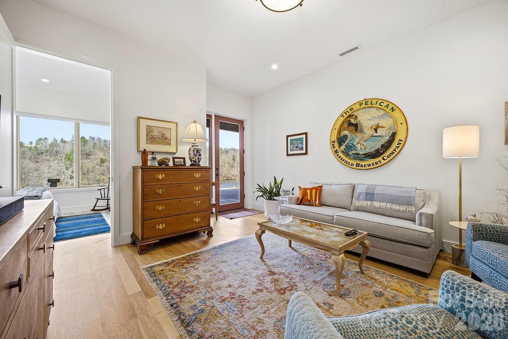 Olivette - Residential