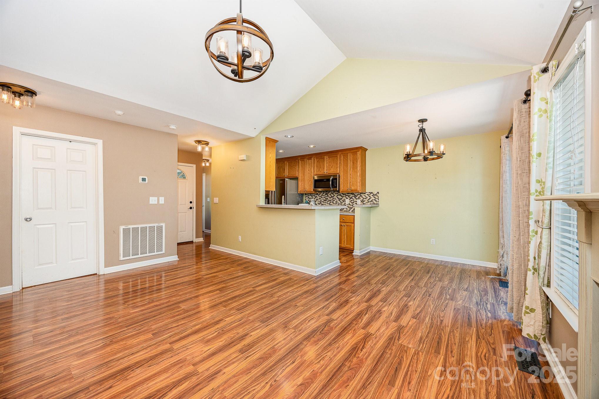 610 Mountain Place
