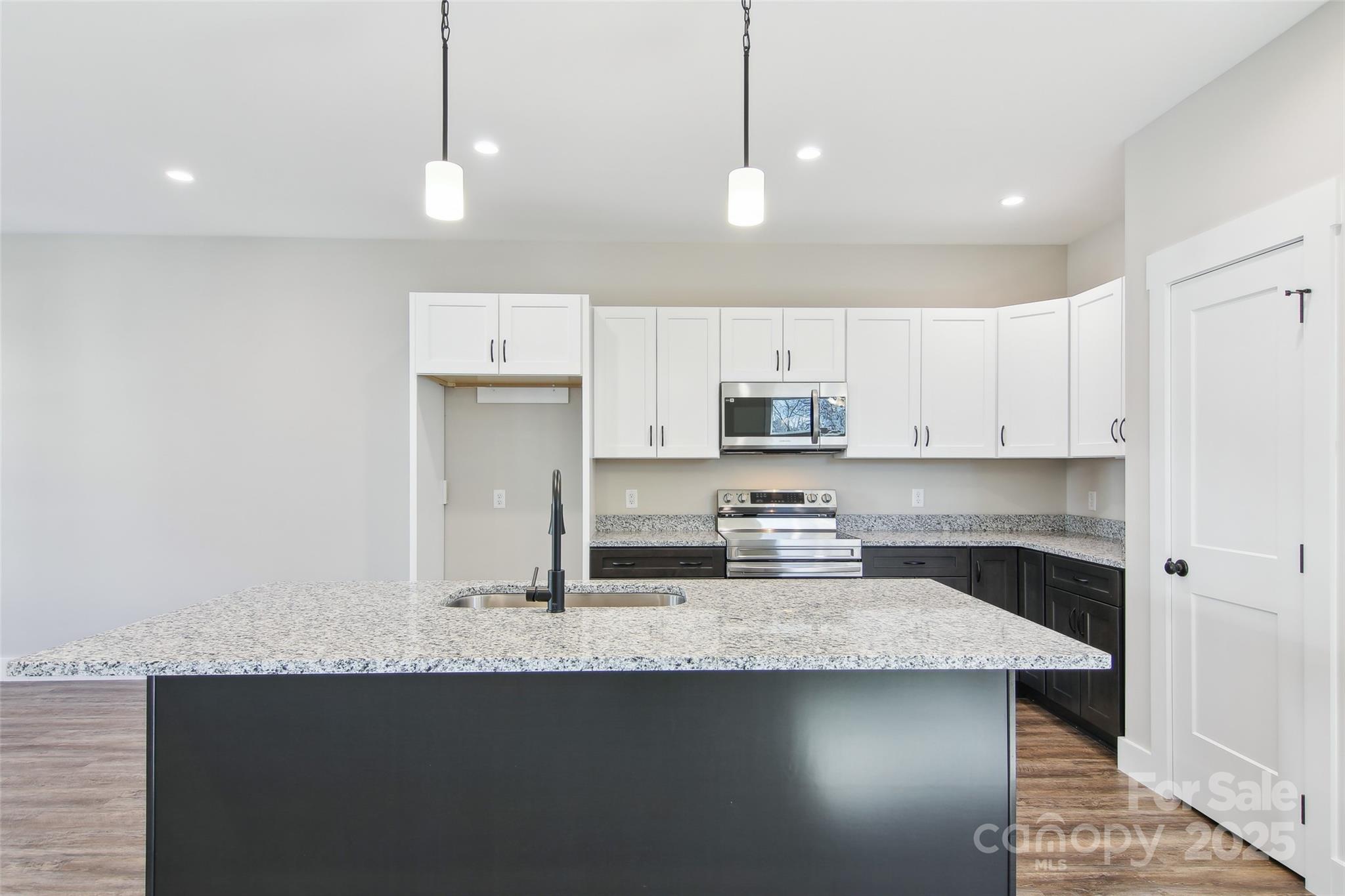 8 Escondido Drive