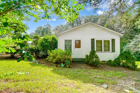 Photo of 17151 Frog Pond Road, Oakboro, NC 28129 (MLS # 4185100)