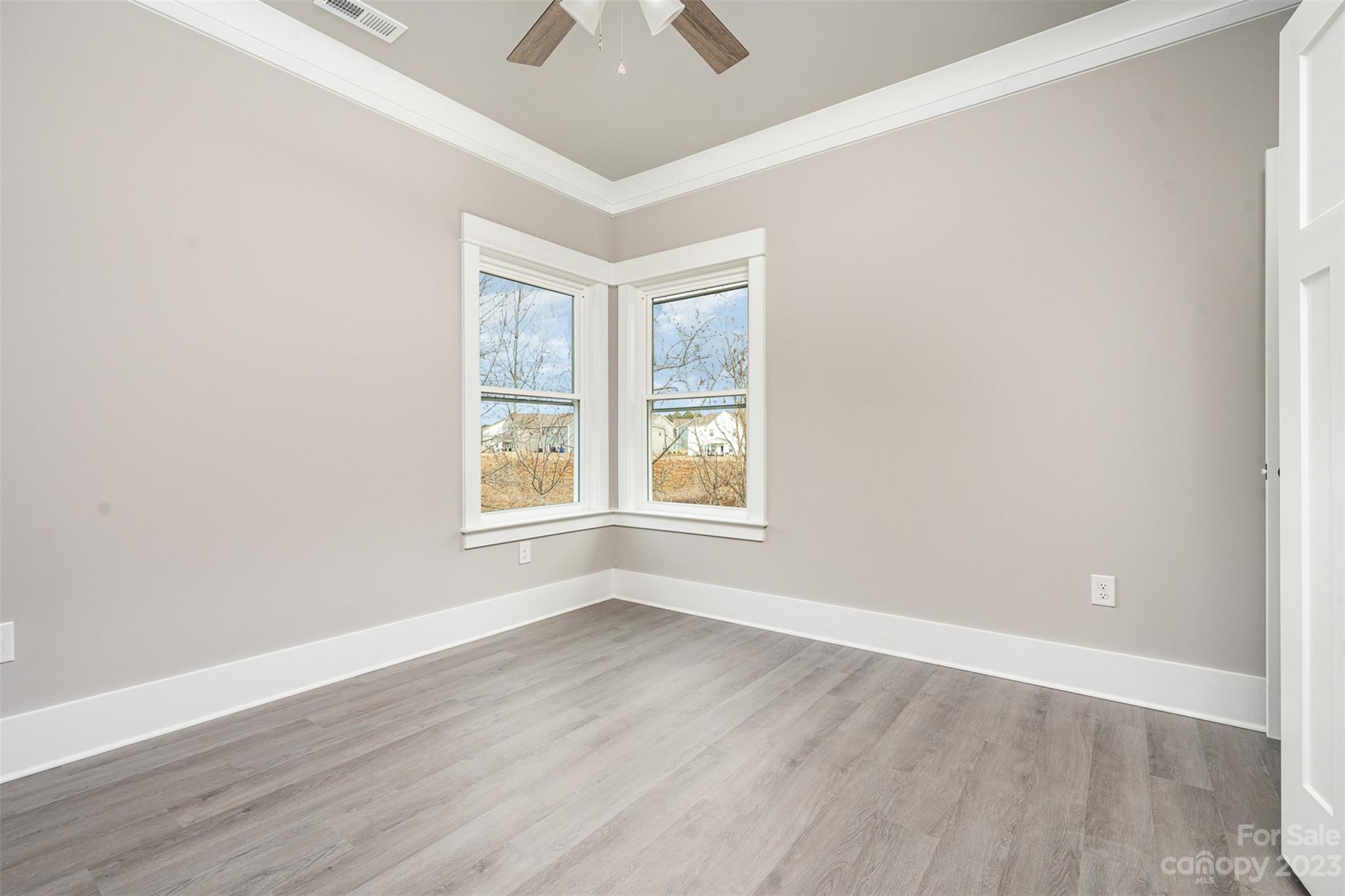 The Oaks At Mcilwaine - Residential