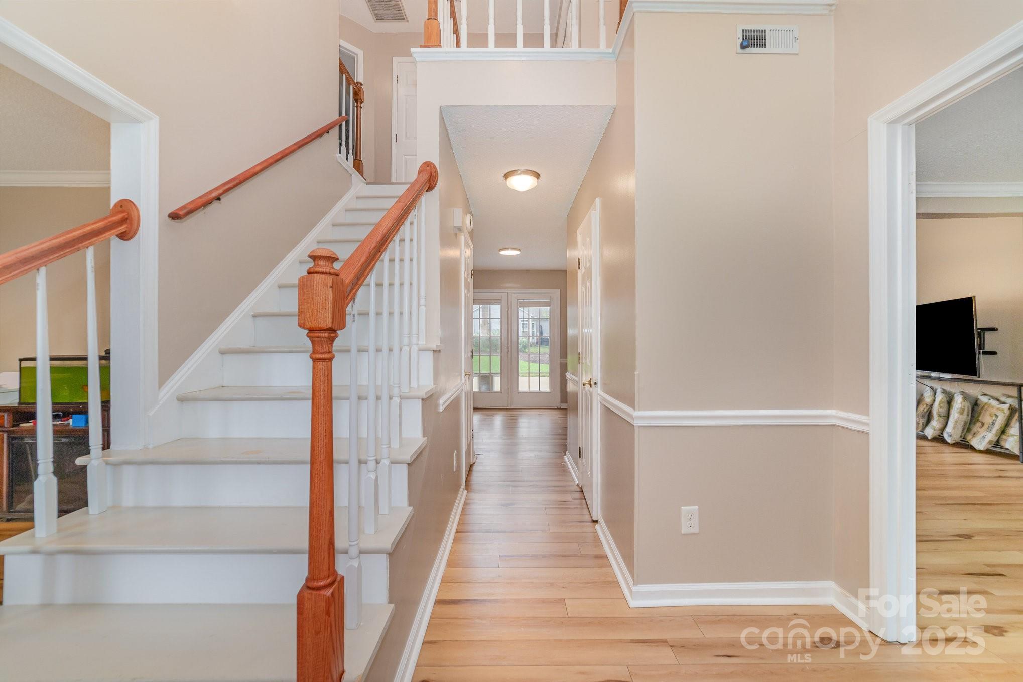 8308 Woodford Bridge Drive 3