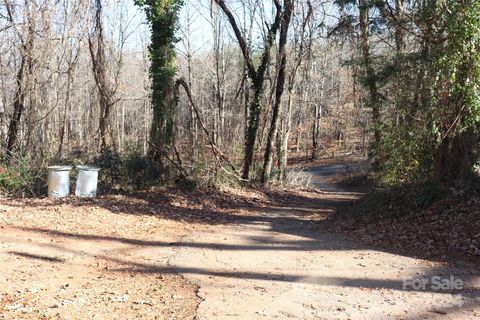 A home in Tryon