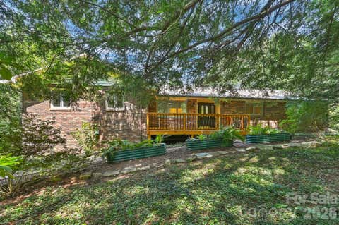Photo of 30 Nichols Hill Drive, Asheville, NC 28804 (MLS # 4414204)
