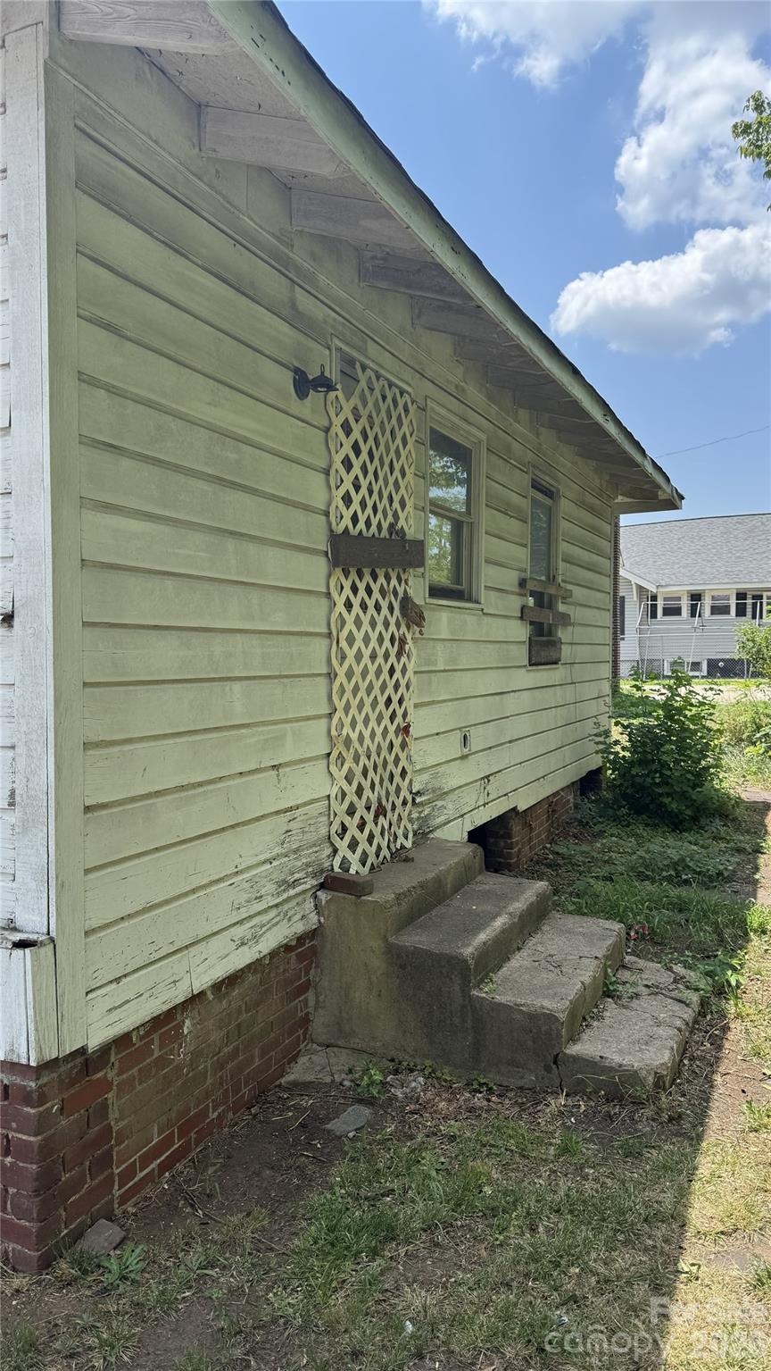 317 N Washington Street