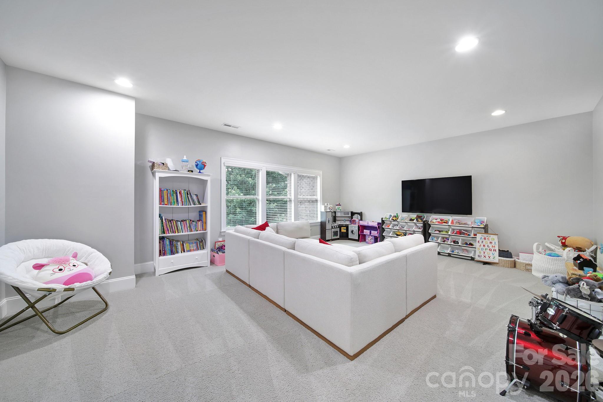 Brayden - Residential