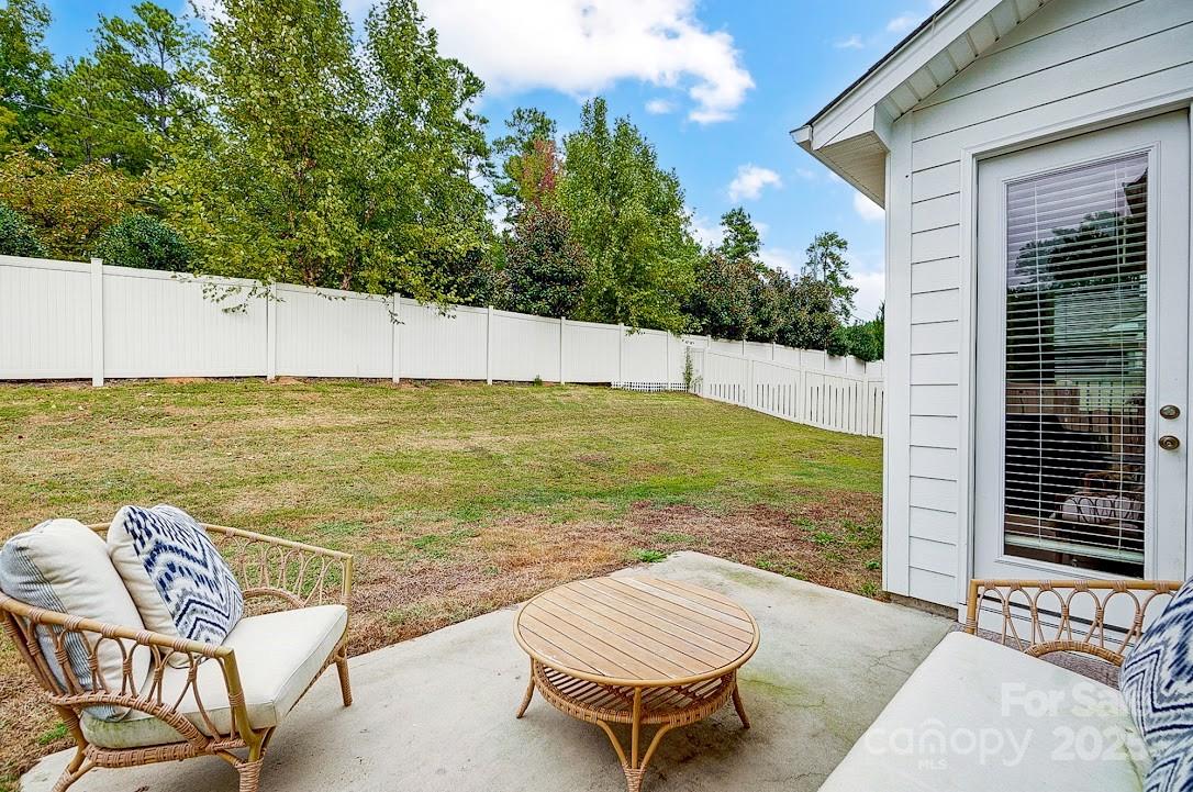 15311 Red Canoe Way