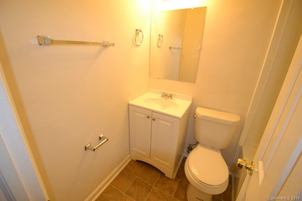 Matthews Park - Residential Lease