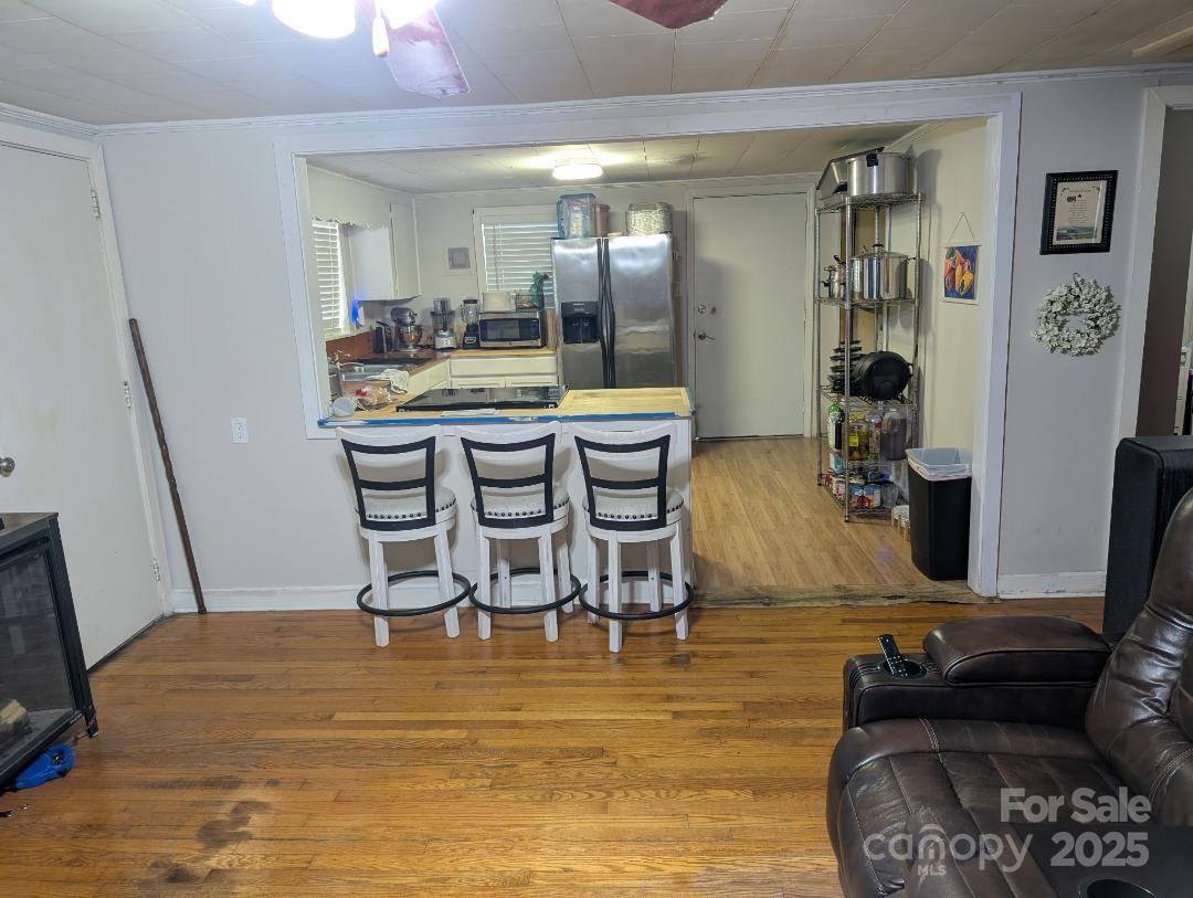 2261 Felly Lane