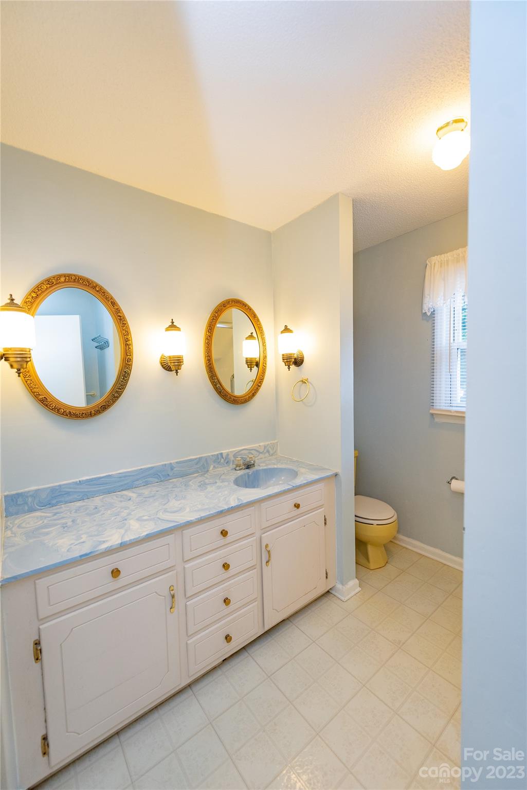 Cloverdale - Residential