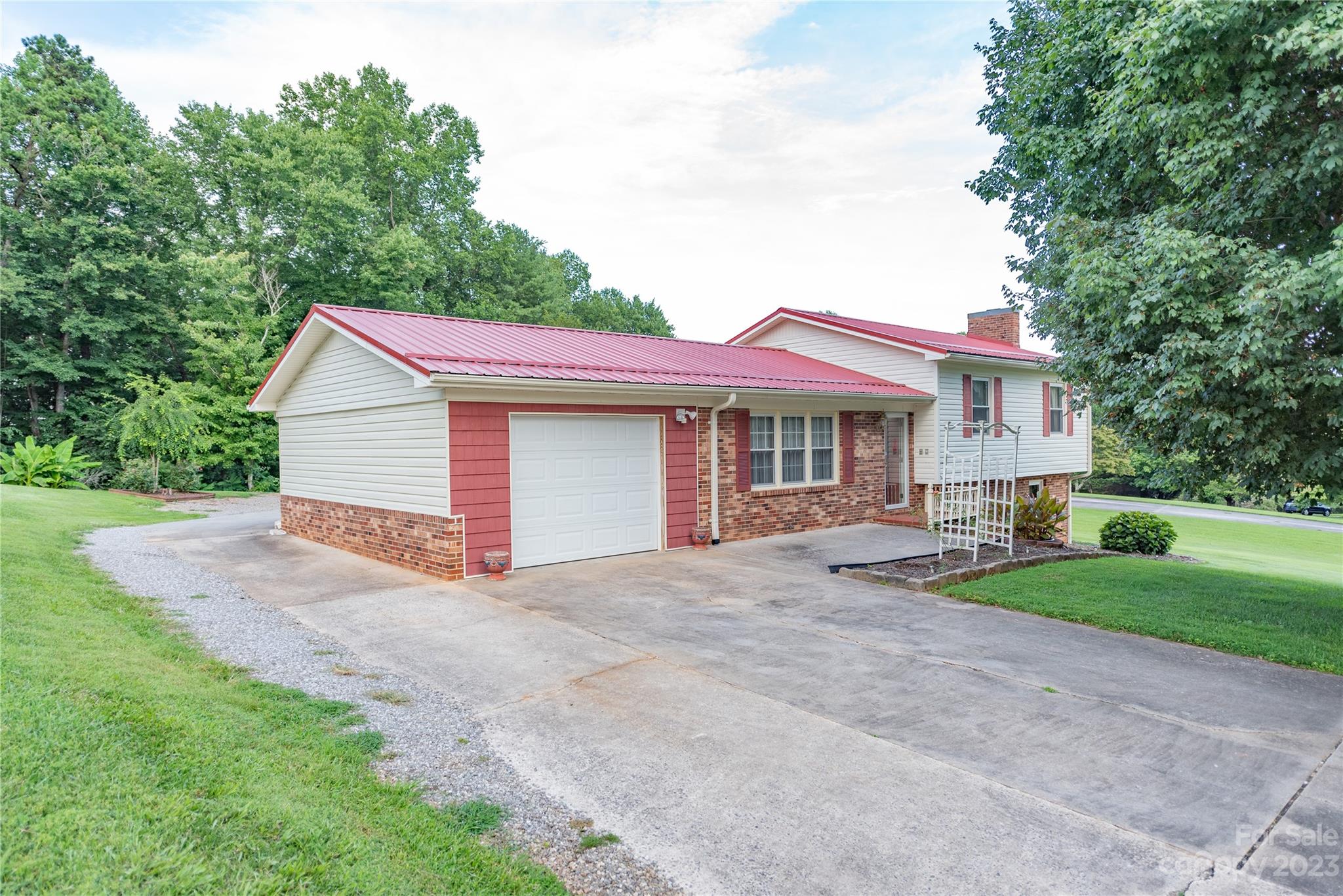 Cloverdale - Residential