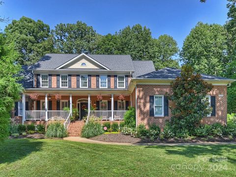 Single Family Residence in Matthews NC 5064 Cambridge Oaks Drive.jpg