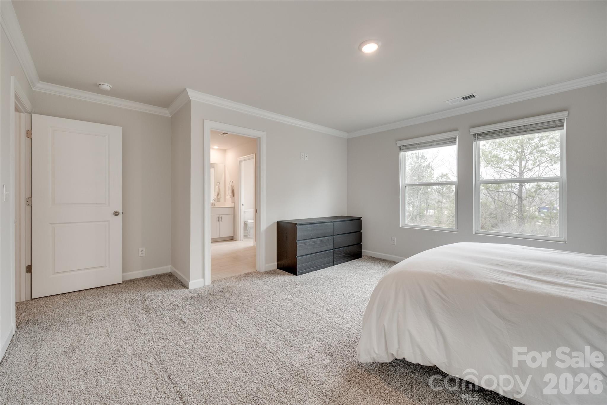 Anniston Chase - Residential