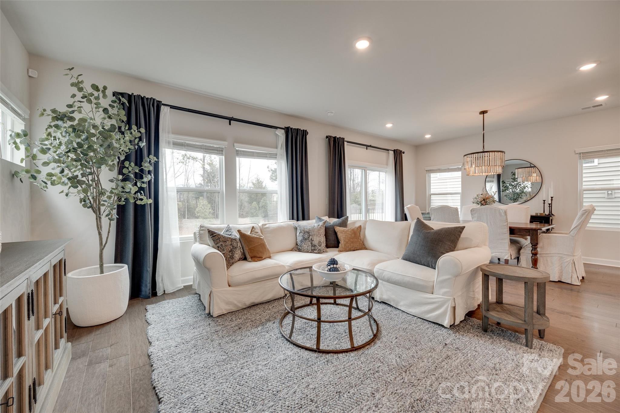 Anniston Chase - Residential