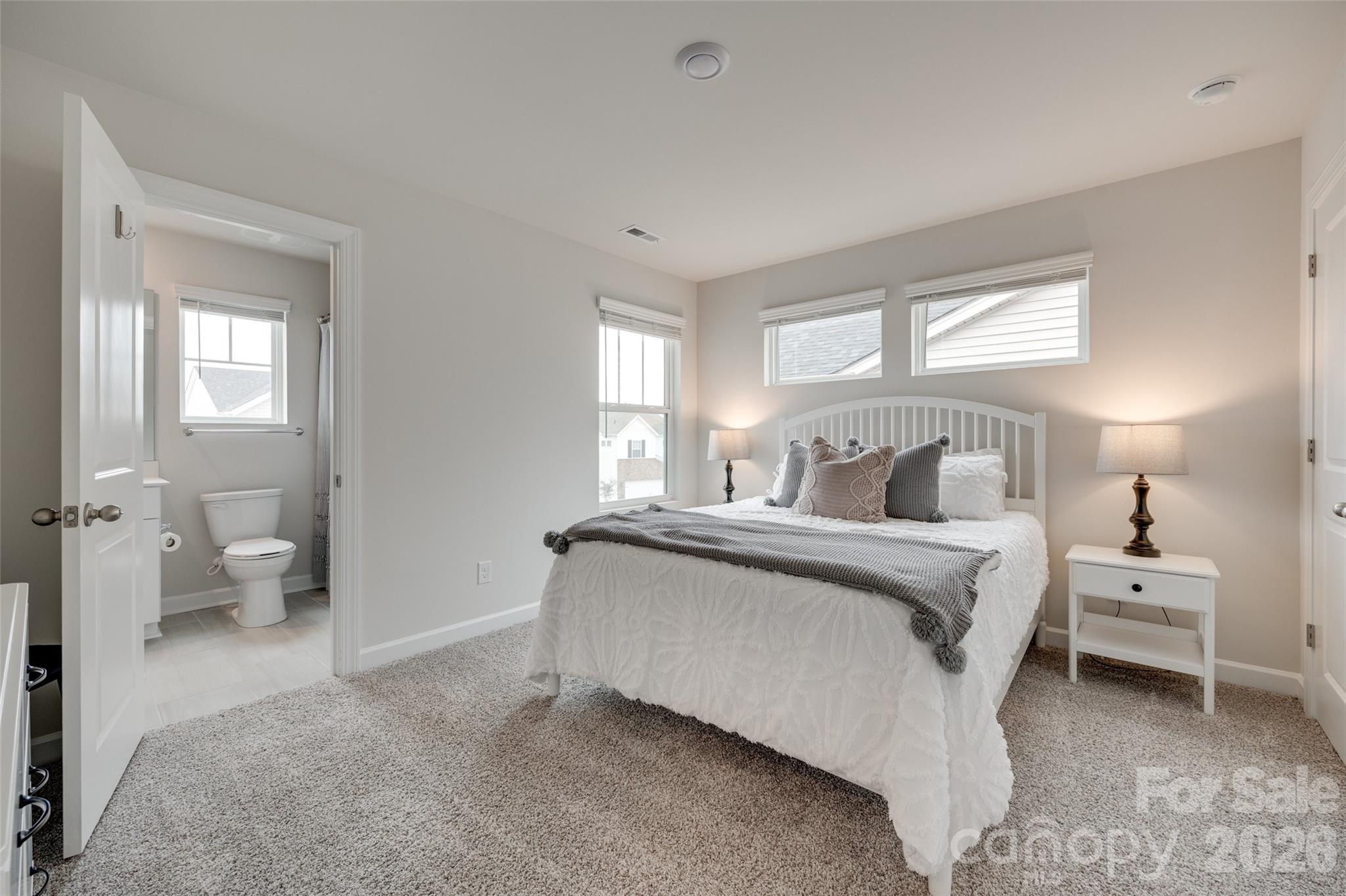 Anniston Chase - Residential