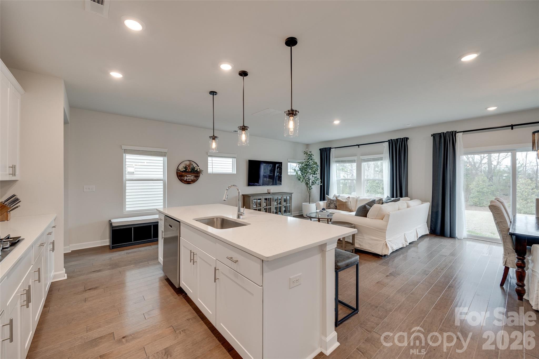 Anniston Chase - Residential