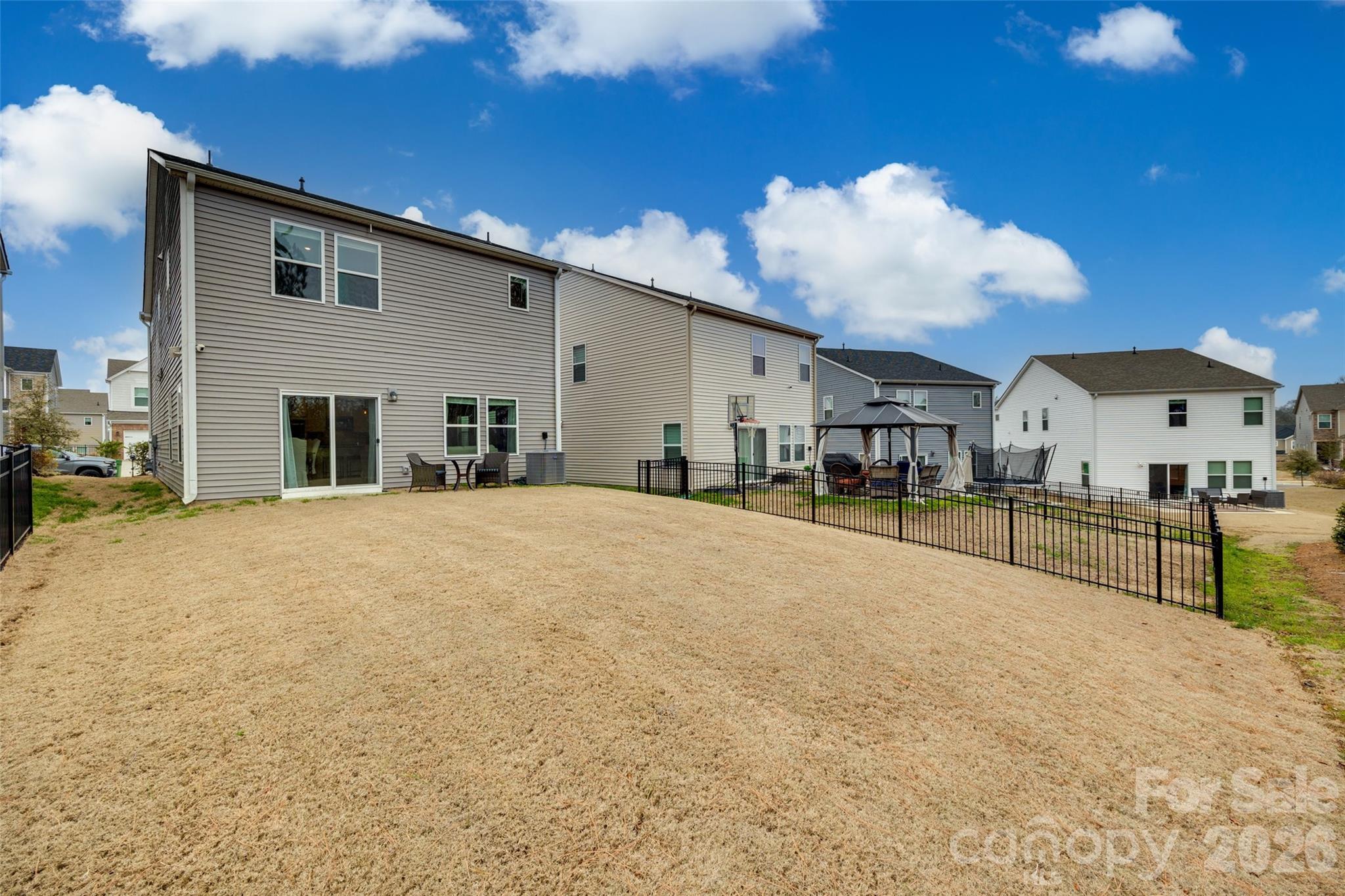 Anniston Chase - Residential