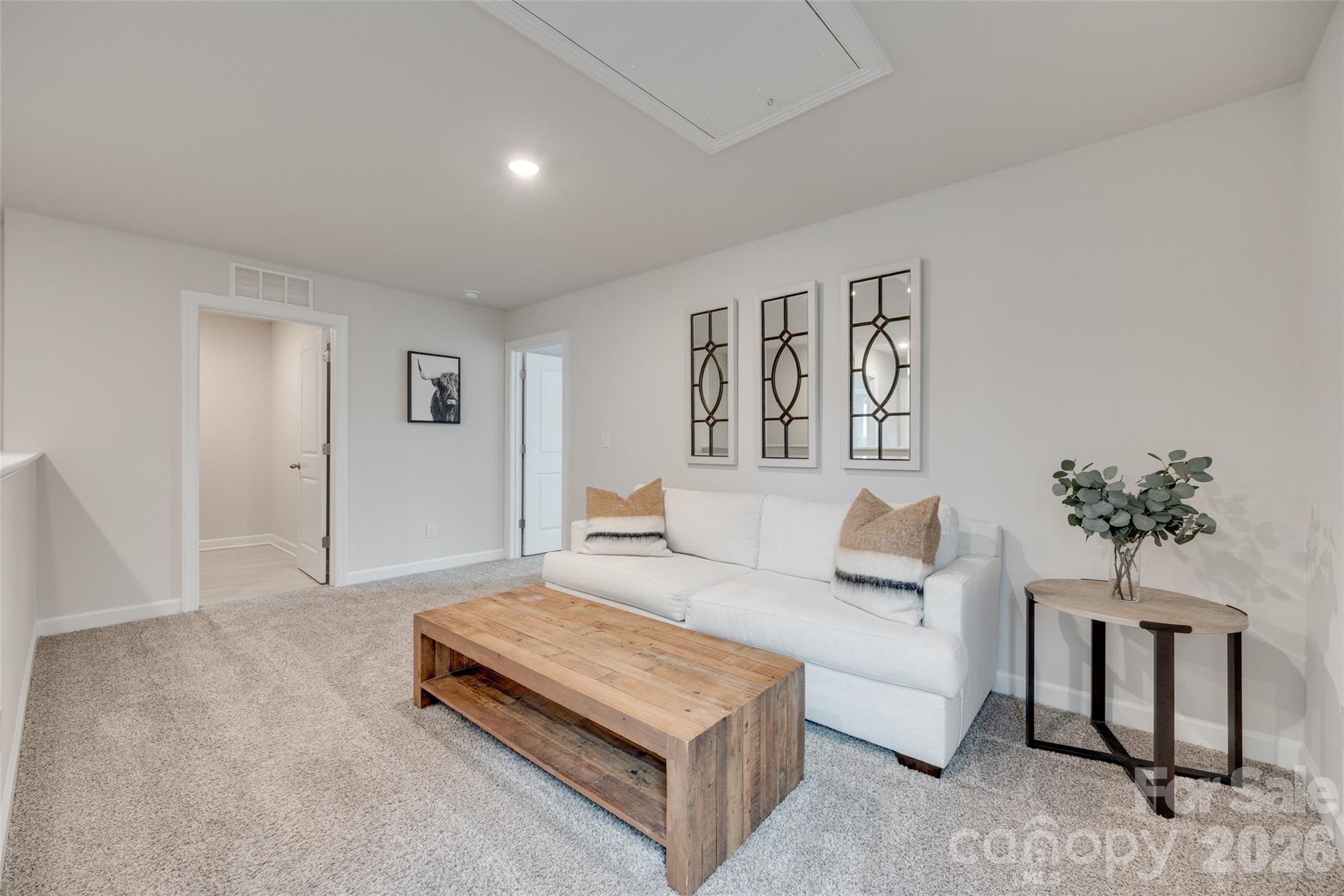 Anniston Chase - Residential