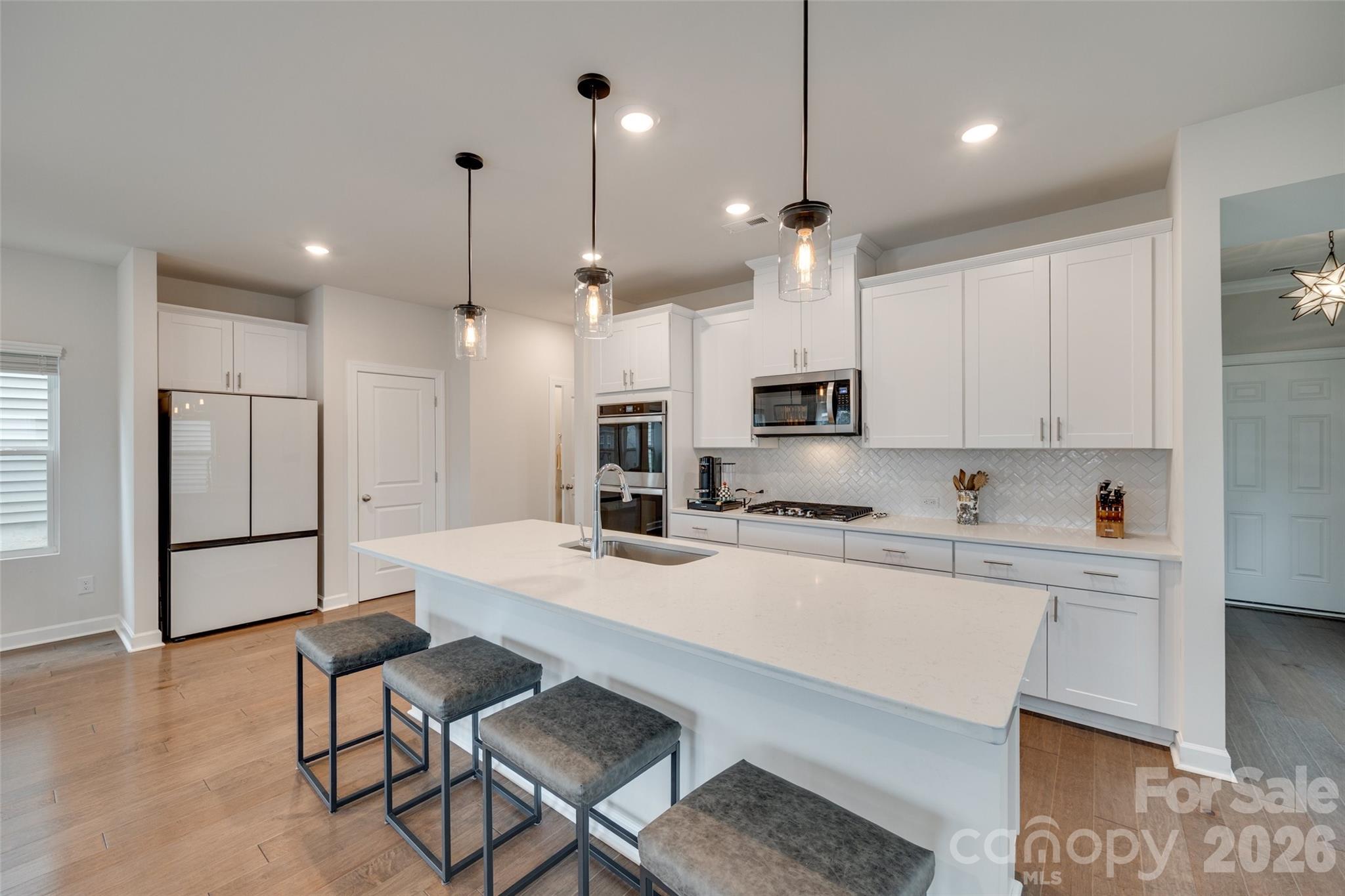 Anniston Chase - Residential