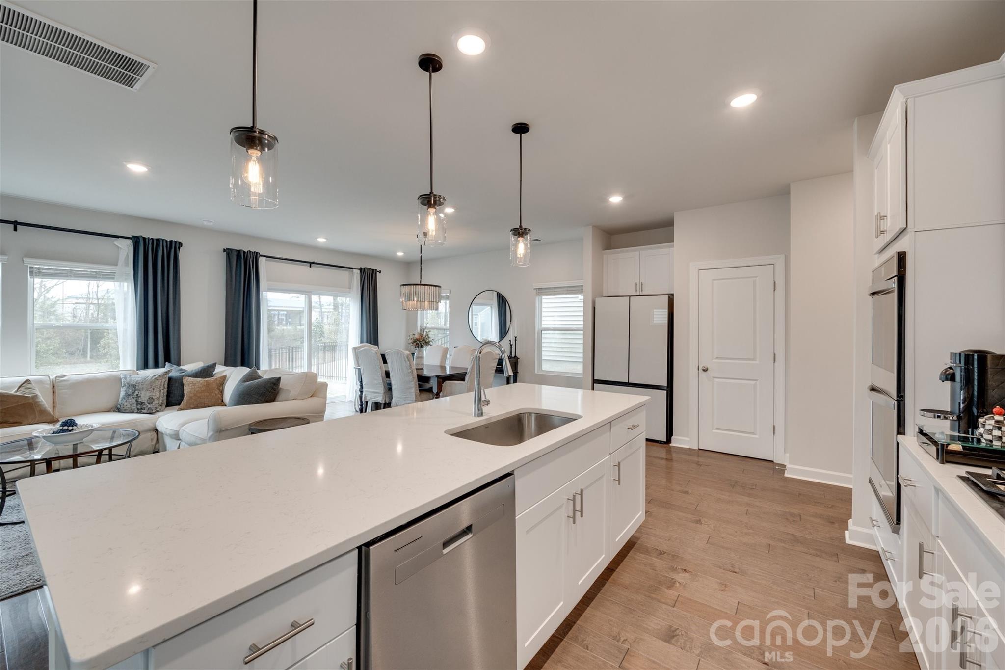 Anniston Chase - Residential