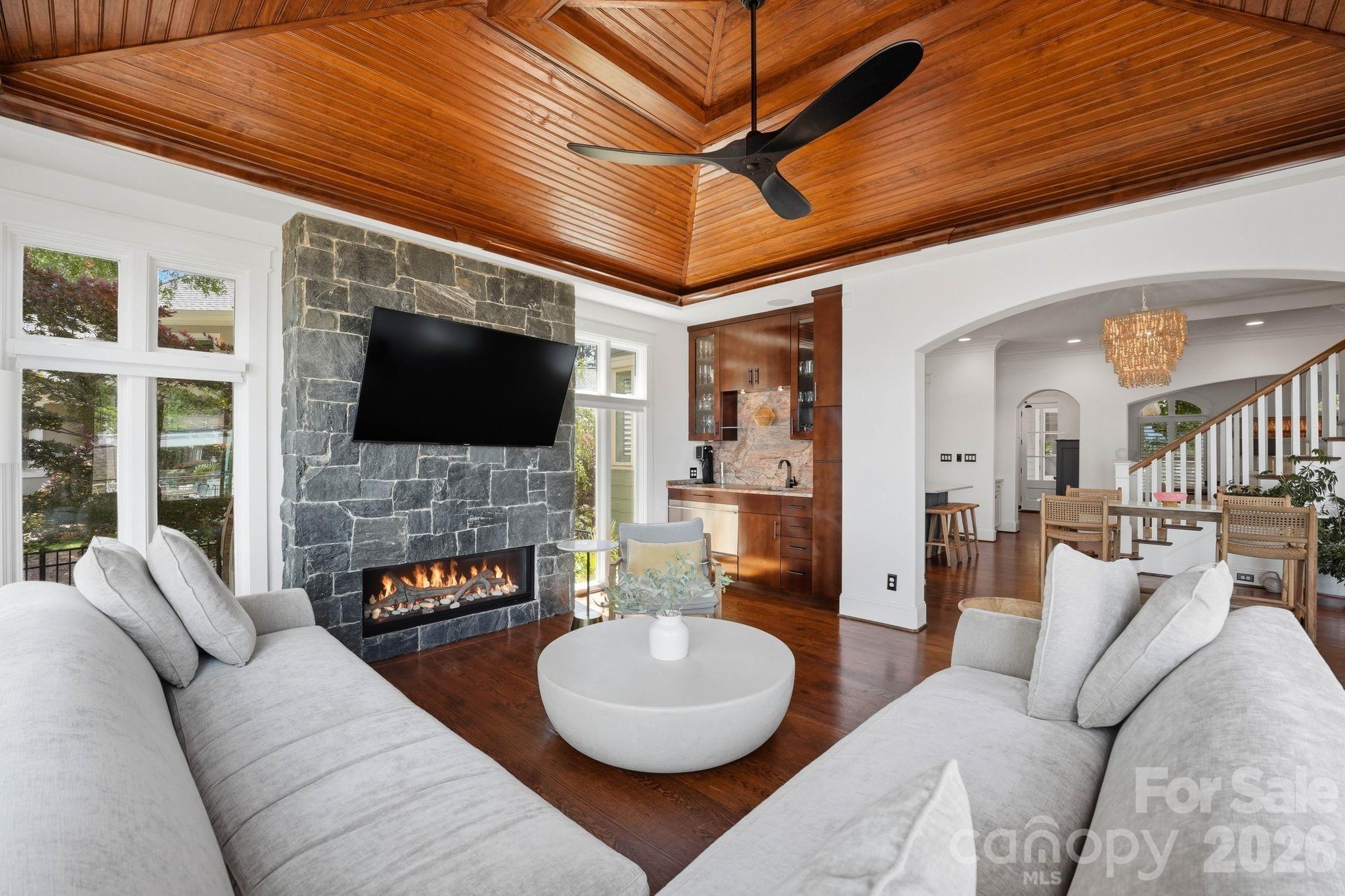 Sailview - Residential