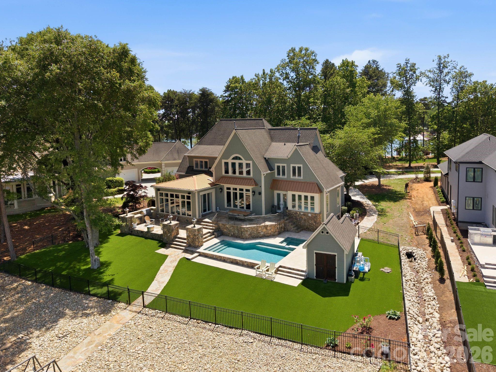 Sailview - Residential