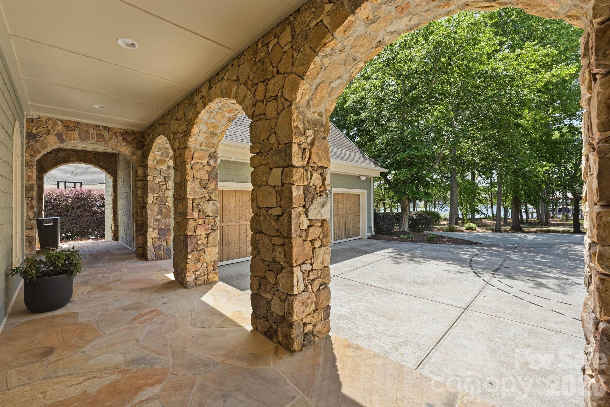 Sailview - Residential