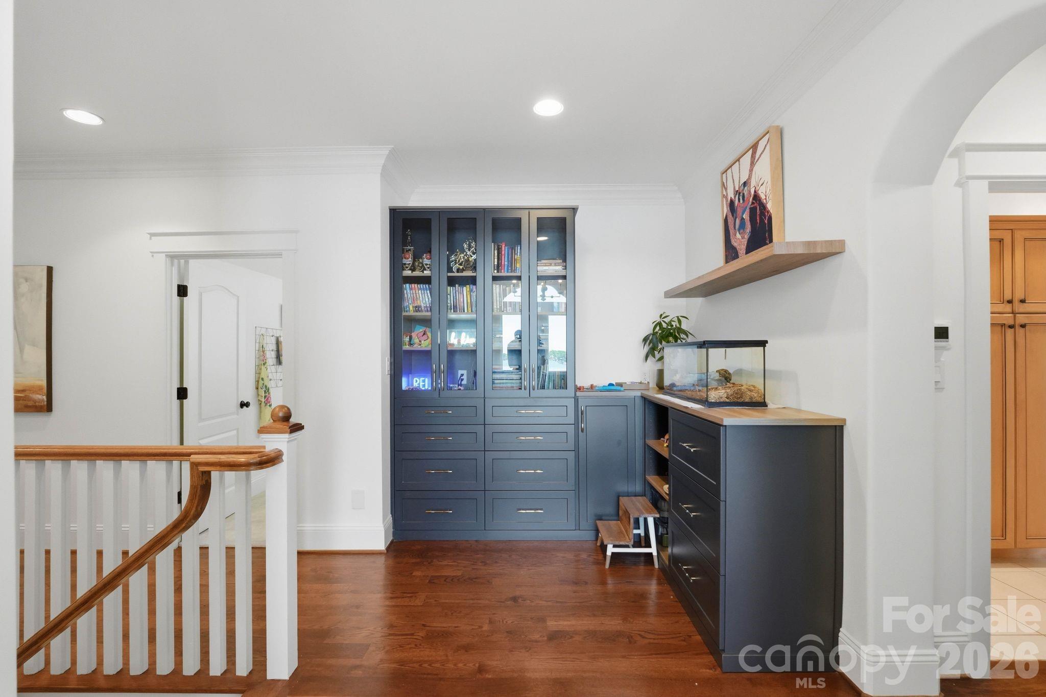 Sailview - Residential
