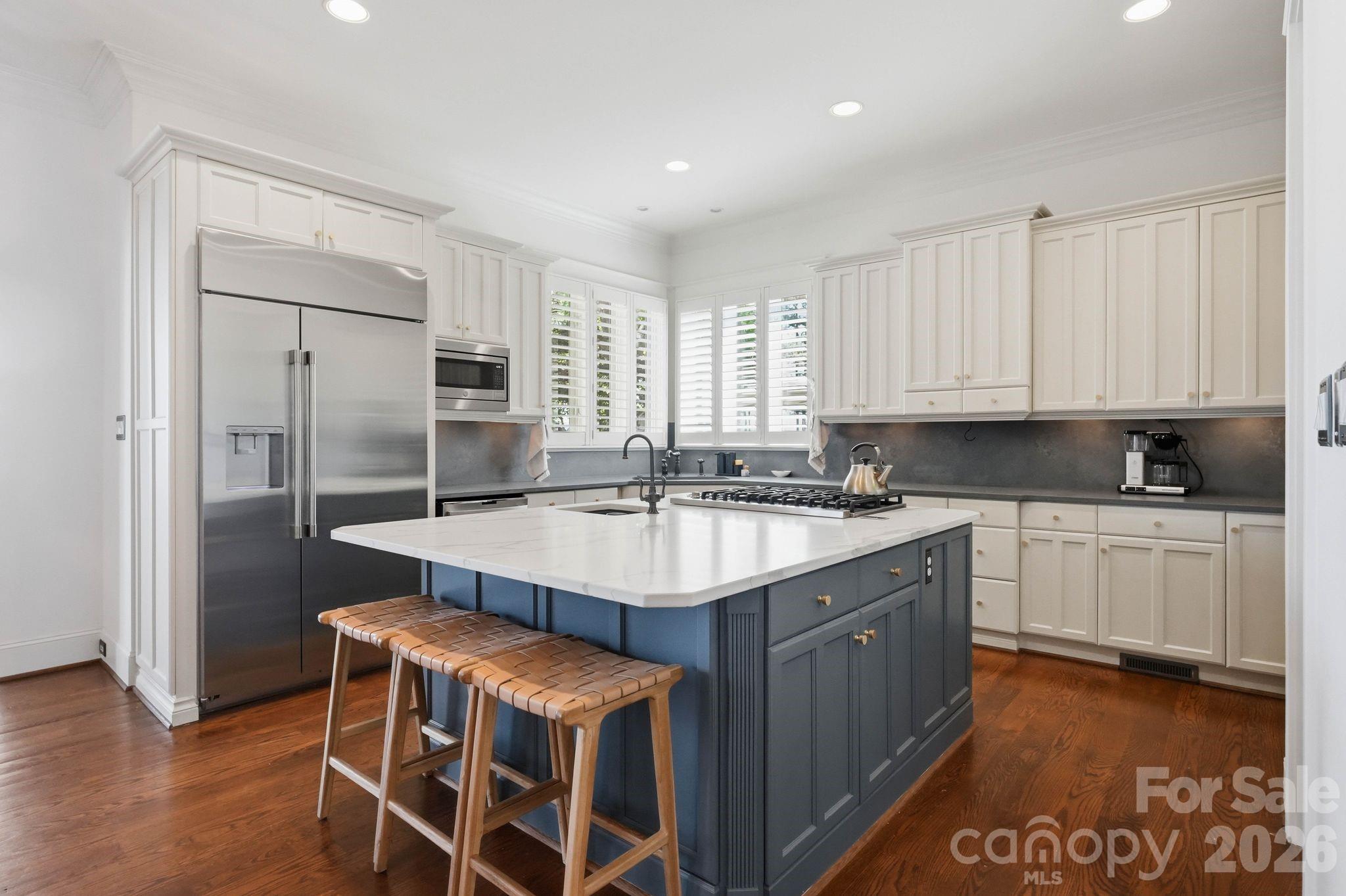 Sailview - Residential